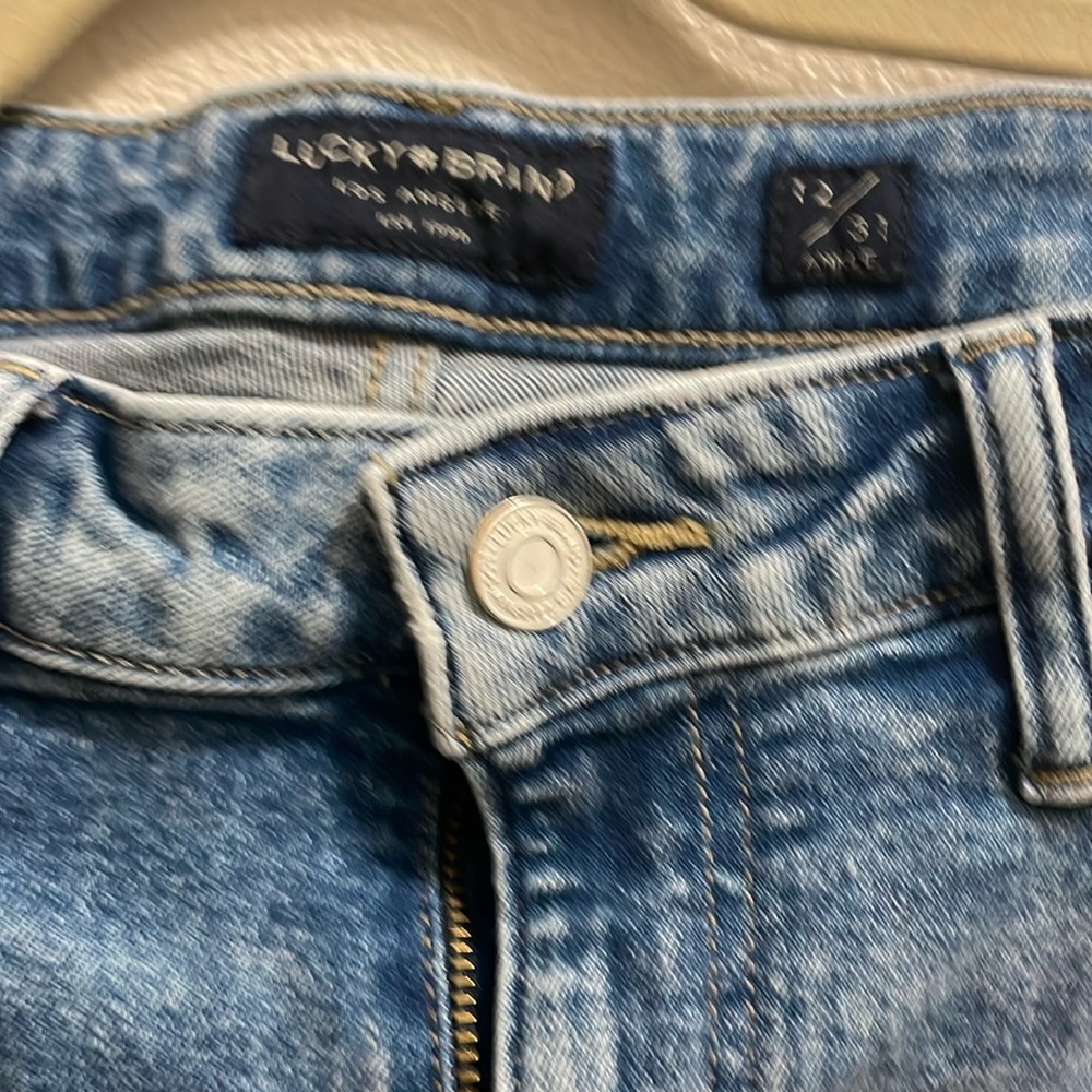 Lucky Brand denim jean. Size 12/31